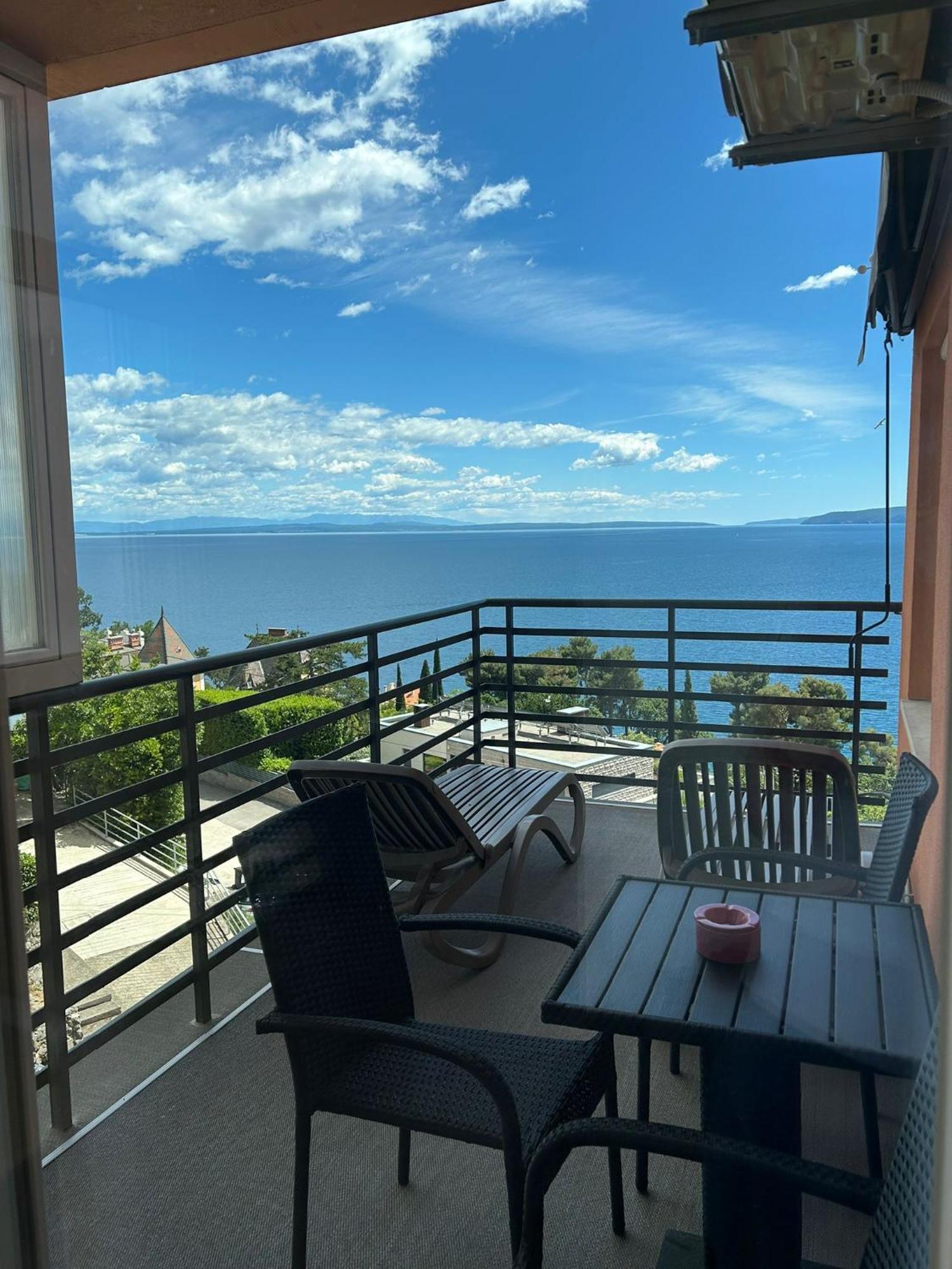 Apartmani Jelena Opatija Exterior photo